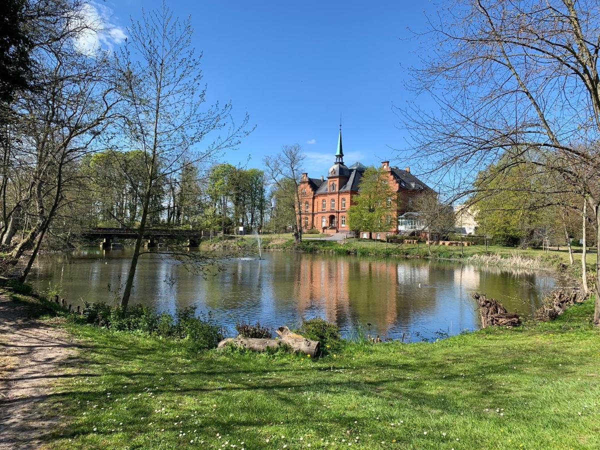 Seelund - Meeresrauschen Lauschen - Ruhiges Sonniges Apartment Mit Garten Und Terrasse Nahe Strand Und Ostsee เชินฮาเกน ภายนอก รูปภาพ