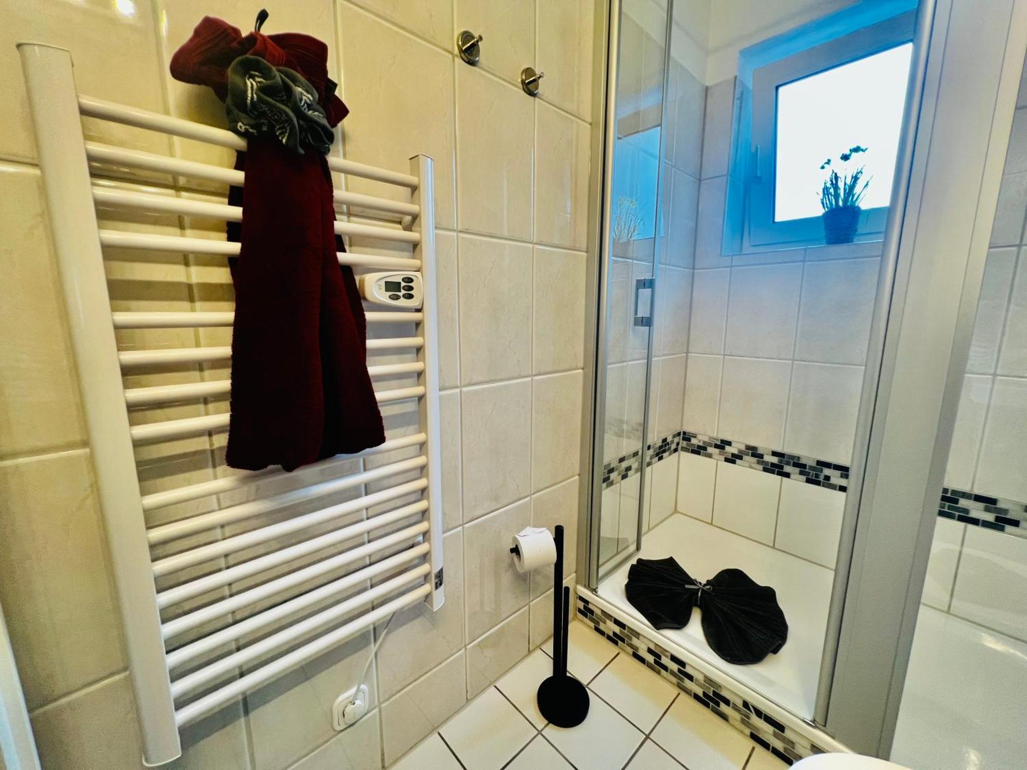 Seelund - Meeresrauschen Lauschen - Ruhiges Sonniges Apartment Mit Garten Und Terrasse Nahe Strand Und Ostsee เชินฮาเกน ภายนอก รูปภาพ