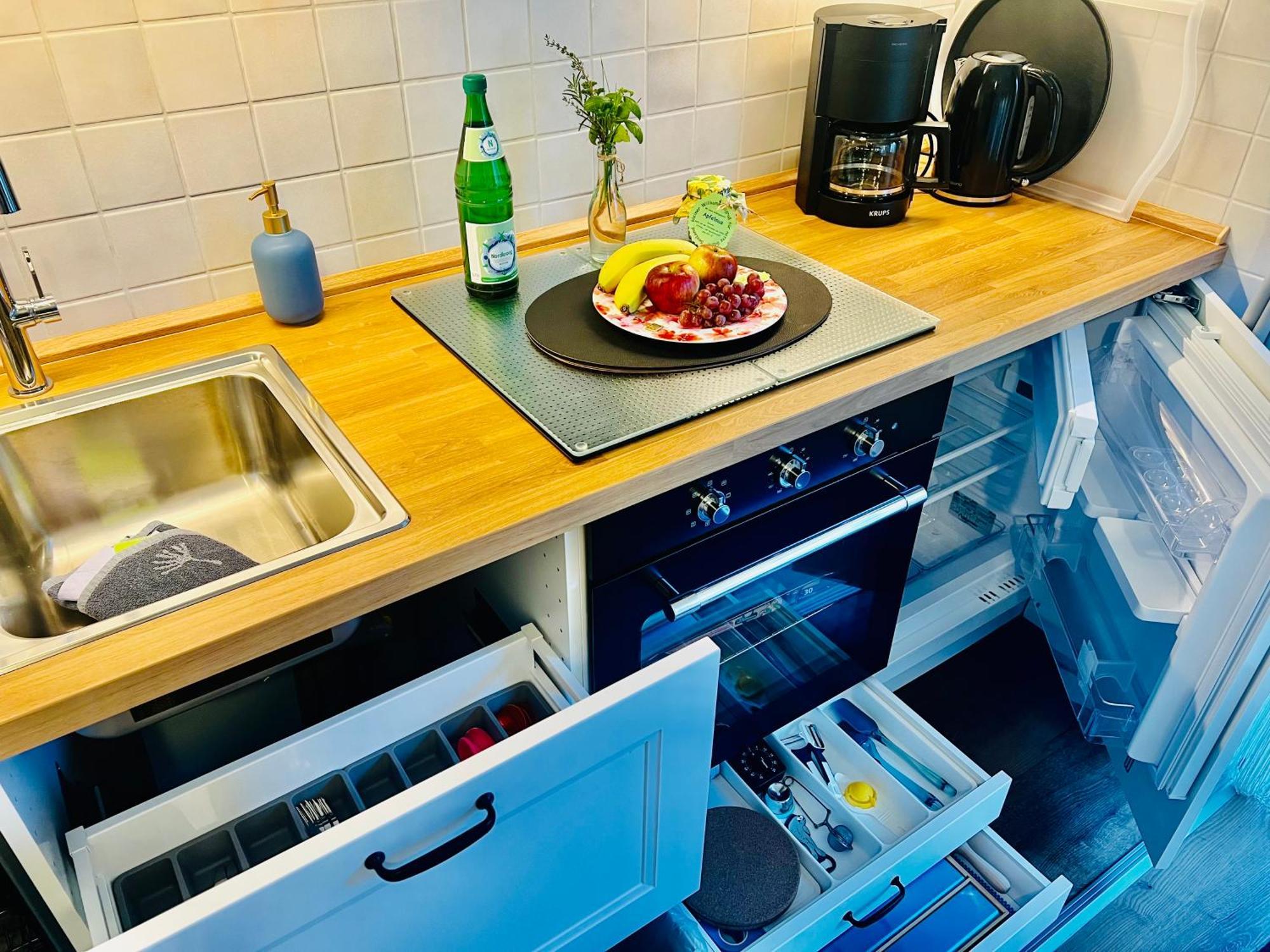 Seelund - Meeresrauschen Lauschen - Ruhiges Sonniges Apartment Mit Garten Und Terrasse Nahe Strand Und Ostsee เชินฮาเกน ภายนอก รูปภาพ